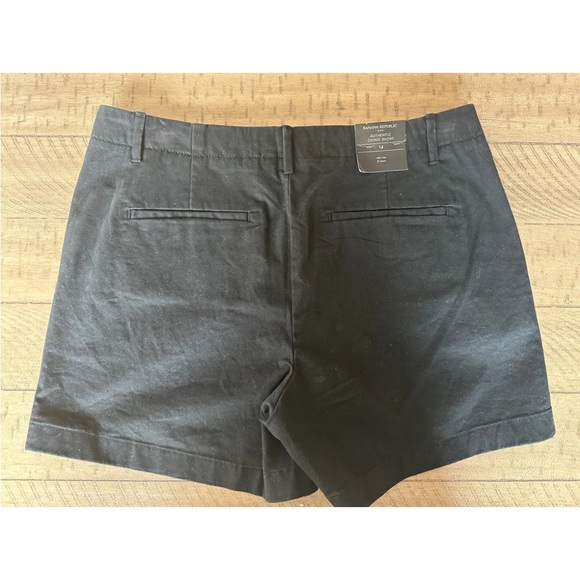 Banana Republic Womens Chino Shorts Size 14 Pockets Stretch NWT - Picture 2 of 5